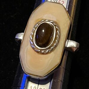 Vintage Sterling Ring - Bone Ivory with Tigers Eye Sz 7.5
